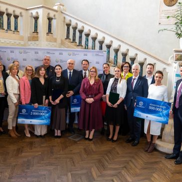 Átadták az Egészségfejlesztő Kórház és Egészségfejlesztő Szakrendelő Díjakat